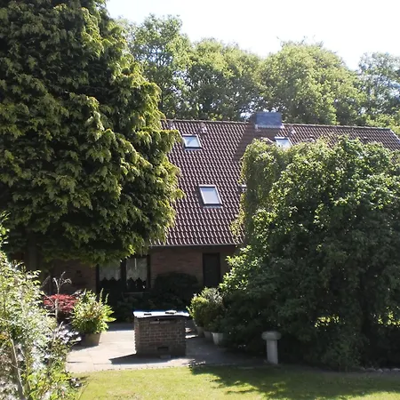 Laendliche In Beliebtem Gaestehaus Apartment Goosefeld